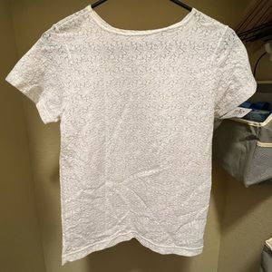 White short sleeve top